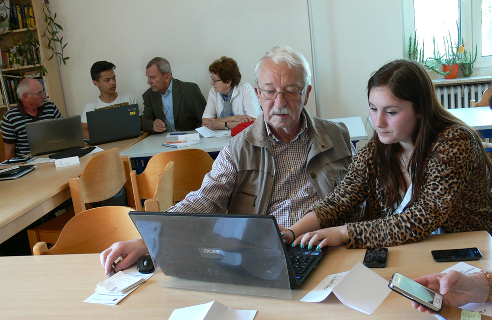 "Computer-Sprechstunde" für Senioren im MGH