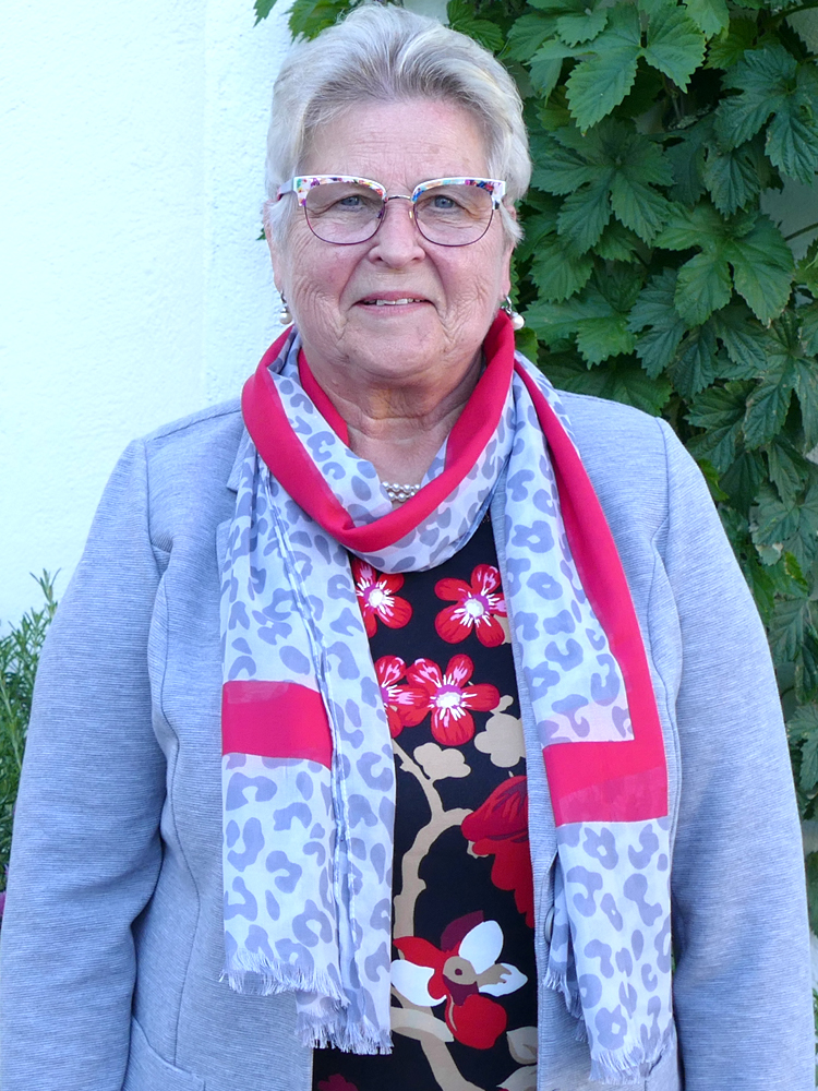 Karin Nusser